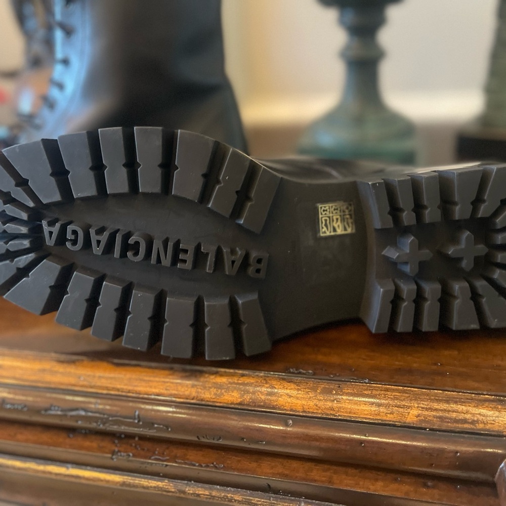 SOLD!! $1,100 Balenciaga Black Military Boots size US 12, EU 45 - Picture 9 of 11